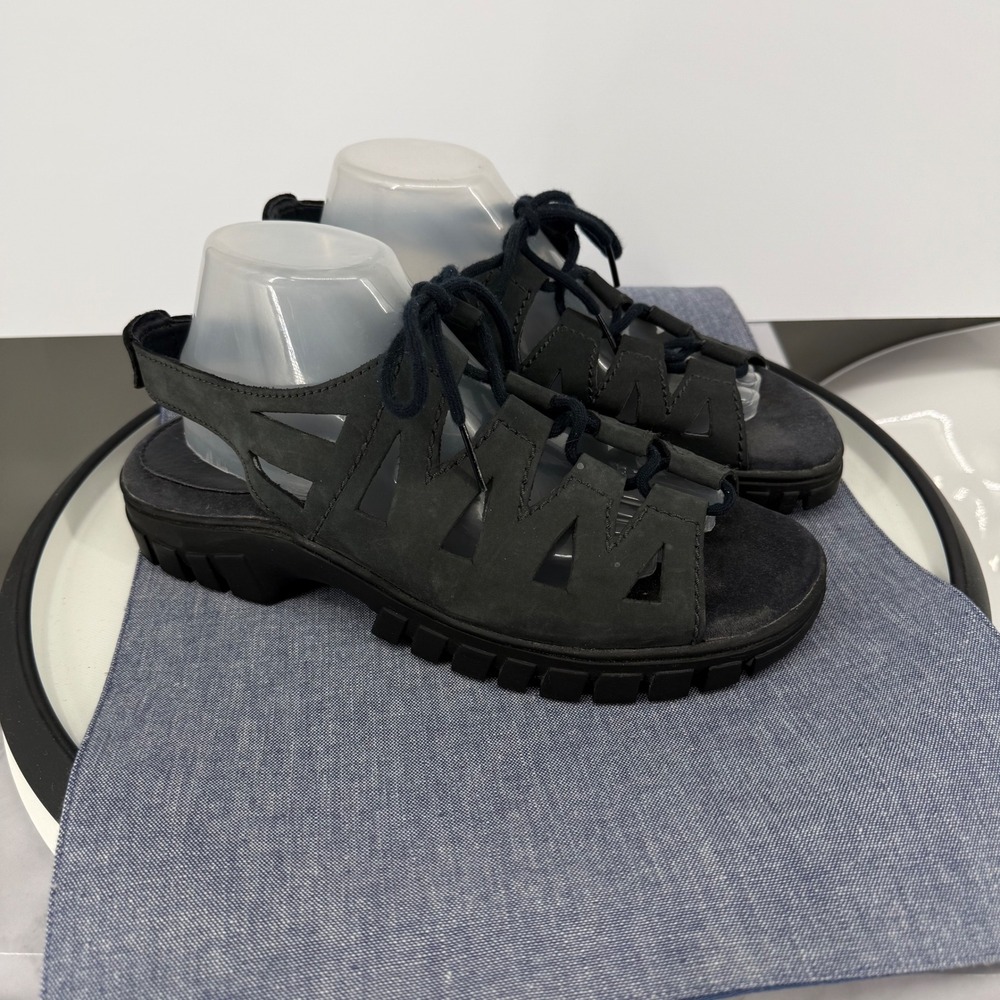 Earth Shoe Elm Sandals Women 11 Black Faux Leather Lace Up Lug Sole Chunky‎ Y2K